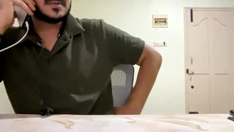 Snapshot of bighandsomesatisfy chatting on 01/20/25, 12:49 bighandsomesatisfy online show from 01/20/25, 12:49