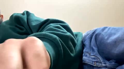 Snapshot of bighandsomesatisfy chatting on 01/26/25, 01:41 bighandsomesatisfy online show from 01/26/25, 01:41