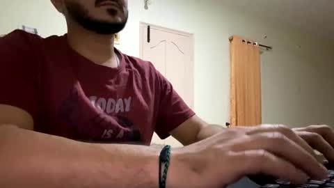 Snapshot of bighandsomesatisfy chatting on 02/07/25, 05:07 bighandsomesatisfy online show from 02/07/25, 05:07