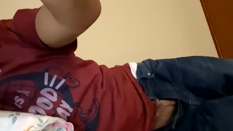 Snapshot of bighandsomesatisfy chatting on 02/08/25, 05:51 bighandsomesatisfy online show from 02/08/25, 05:51