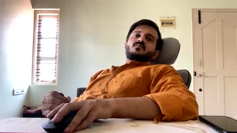 Snapshot of bighandsomesatisfy chatting on 02/14/25, 06:45 bighandsomesatisfy online show from 02/14/25, 06:45