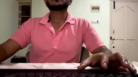 Snapshot of bighandsomesatisfy chatting on 02/18/25, 06:47 bighandsomesatisfy online show from 02/18/25, 06:47