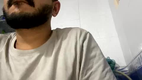 Snapshot of bighandsomesatisfy chatting on 03/08/25, 08:35 bighandsomesatisfy online show from 03/08/25, 08:35