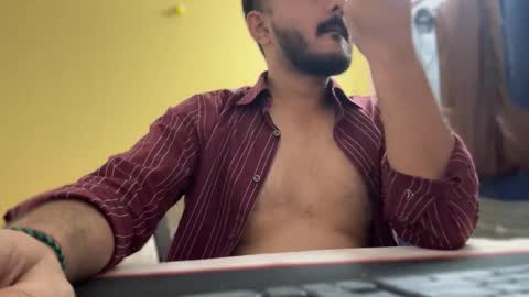 bighandsomesatisfy online show from 03/30/26, 06:53