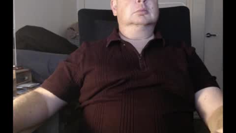 Snapshot of bighorn1981 chatting on 03/10/25, 10:45 bighorn1981 online show from 03/10/25, 10:45