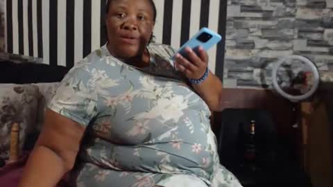 bighotmature online show from 04/06/26, 10:05