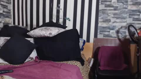 bighotmature online show from 04/08/26, 10:37