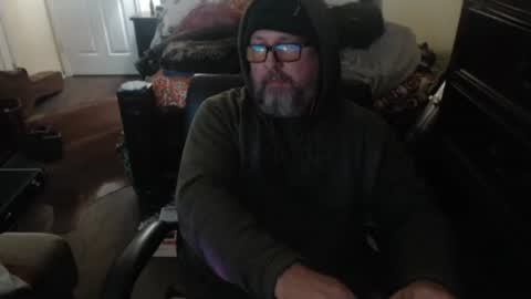Snapshot of bighugmugg chatting on 01/15/26, 03:11 bighugmugg online show from 01/15/26, 03:11