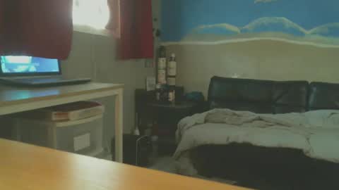 John online show from 09/18/25, 07:16