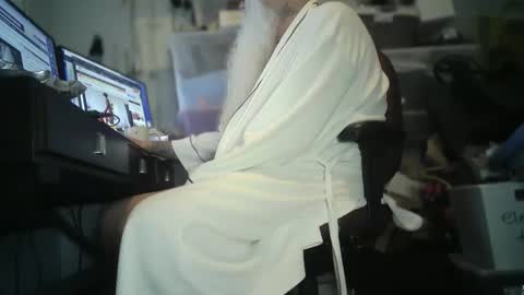 Snapshot of bigjeff01 chatting on 03/22/26, 01:58 bigjeff01 online show from 03/22/26, 01:58