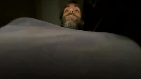 Snapshot of bigjohnson6923 chatting on 05/21/26, 06:48 bigjohnson6923 online show from 05/21/26, 06:48