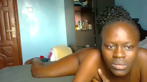 pretty online show from 04/25/26, 11:02