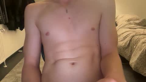 Snapshot of bigleor chatting on 02/26/26, 06:07 bigleor online show from 02/26/26, 06:07