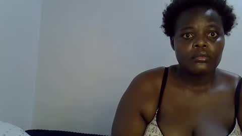 Snapshot of bigmama807715 chatting on 02/19/26, 09:16 bigmama807715 online show from 02/19/26, 09:16