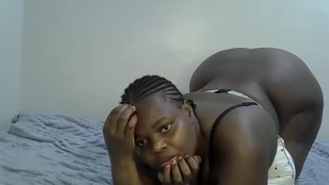 Snapshot of bigmama807715 chatting on 02/24/26, 07:01 bigmama807715 online show from 02/24/26, 07:01