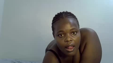 Snapshot of bigmama807715 chatting on 02/28/26, 09:32 bigmama807715 online show from 02/28/26, 09:32