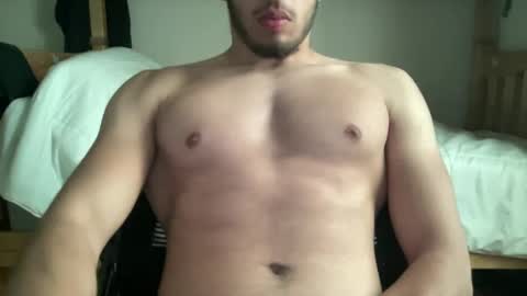 bigmanhaha12 online show from 10/05/25, 08:51