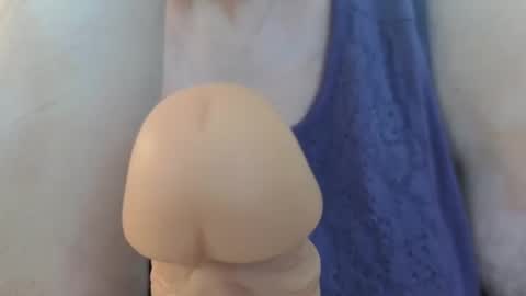 Snapshot of bigmarisella chatting on 09/19/25, 04:40 Big Mari online show from 09/19/25, 04:40