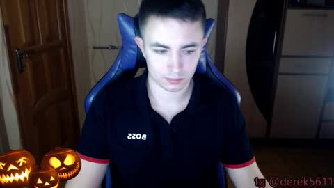 Snapshot of bigmark03 chatting on 11/02/25, 07:33 BigMark03 online show from 11/02/25, 07:33