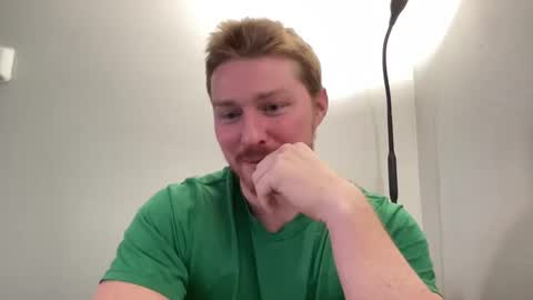 Snapshot of bigmcr1 chatting on 12/13/24, 10:34 Nick Barker online show from 12/13/24, 10:34