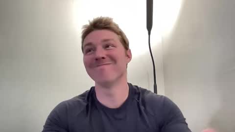 Snapshot of bigmcr1 chatting on 12/20/24, 10:11 Nick Barker online show from 12/20/24, 10:11