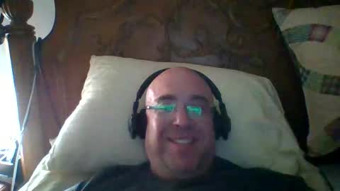 Snapshot of bigmike197167 chatting on 05/31/26, 06:10 bigmike197167 online show from 05/31/26, 06:10