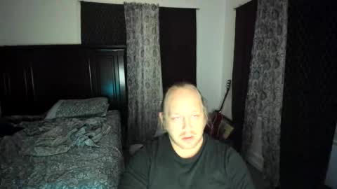 bigmike20129020 online show from 02/14/26, 07:49