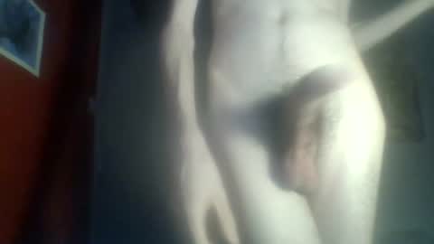 Snapshot of bignlouis chatting on 07/01/26, 02:40 Nicolas online show from 07/01/26, 02:40