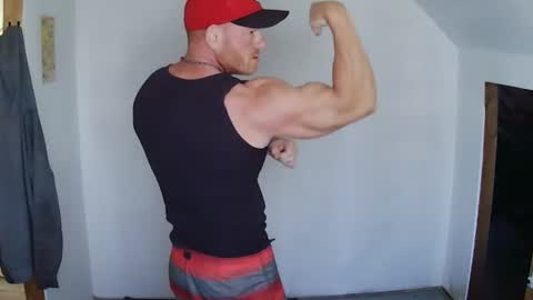 Snapshot of bigredmachine25 chatting on 09/14/25, 04:39 Jarvis online show from 09/14/25, 04:39