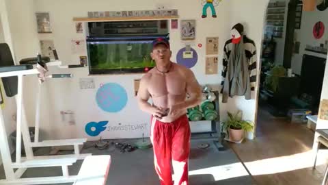 Snapshot of bigredmachine25 chatting on 10/23/25, 09:02 Jarvis online show from 10/23/25, 09:02