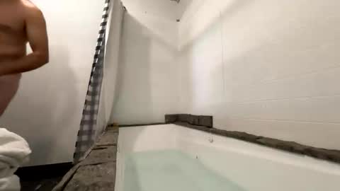 Snapshot of bigrichard1469 chatting on 03/15/26, 09:32 bigrichard1469 online show from 03/15/26, 09:32