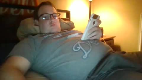 Snapshot of bigsexycock4655 chatting on 10/28/25, 03:43 bigsexycock4655 online show from 10/28/25, 03:43