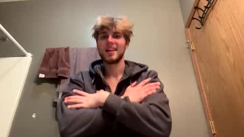 bigskinnyboyshh online show from 04/11/26, 03:55