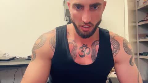 Gogo online show from 09/29/25, 12:27