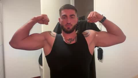 Gogo online show from 10/18/25, 08:42