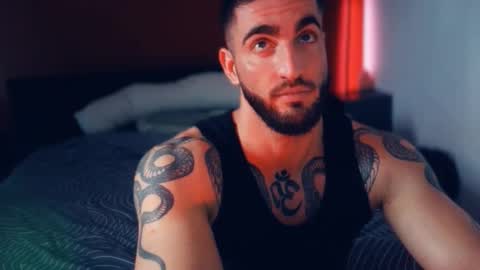 Gogo online show from 10/29/25, 12:07