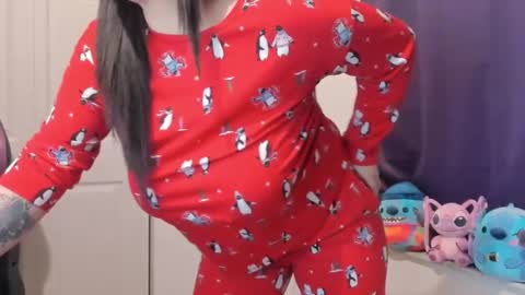  Nubia  online show from 12/24/24, 04:40