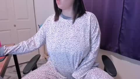  Nubia  online show from 01/21/25, 02:22