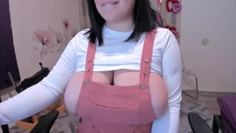  Nubia  online show from 02/02/25, 04:05