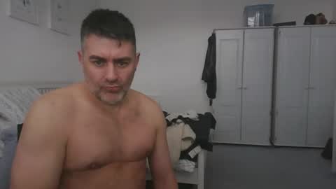 Snapshot of bigtee167 chatting on 03/10/26, 02:55 bigtee online show from 03/10/26, 02:55