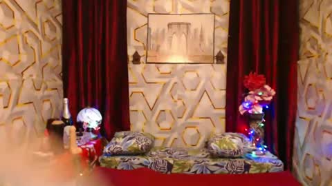 sophia online show from 01/21/25, 01:00