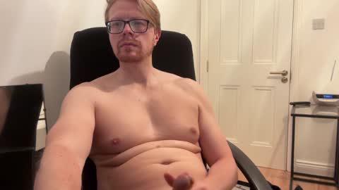 Snapshot of bigthickjay67 chatting on 12/26/24, 07:45 Jay online show from 12/26/24, 07:45