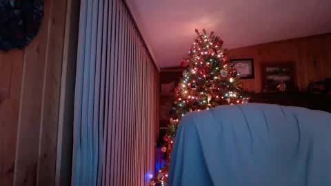 bigthicksatisfying2 online show from 12/20/24, 08:28