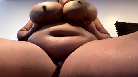 bigtiddygalore online show from 04/28/26, 03:06