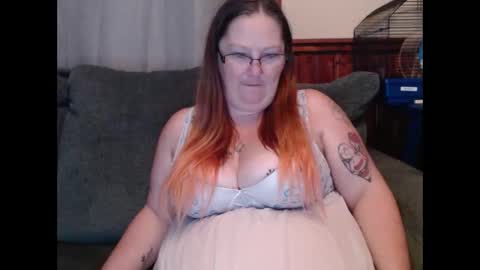 Kim online show from 10/15/25, 01:28