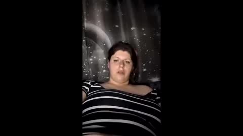 bigtitslala online show from 04/02/26, 10:51