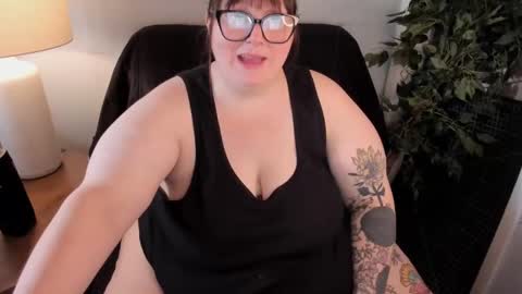 bigtittybbw online show from 11/21/25, 07:45