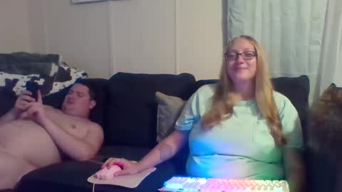 Mountain Mama online show from 09/25/25, 01:20