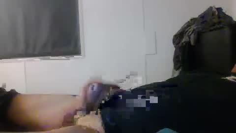 Snapshot of bigtonni chatting on 01/05/25, 04:14 bigtonni online show from 01/05/25, 04:14
