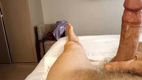 Snapshot of bigukphallus chatting on 06/02/26, 04:31 bigukphallus online show from 06/02/26, 04:31